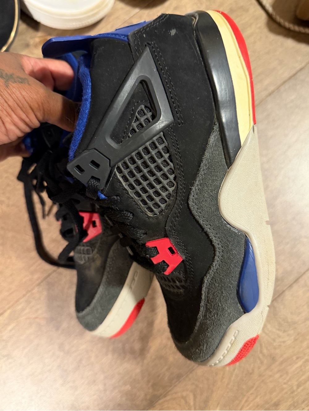 Jordan 4